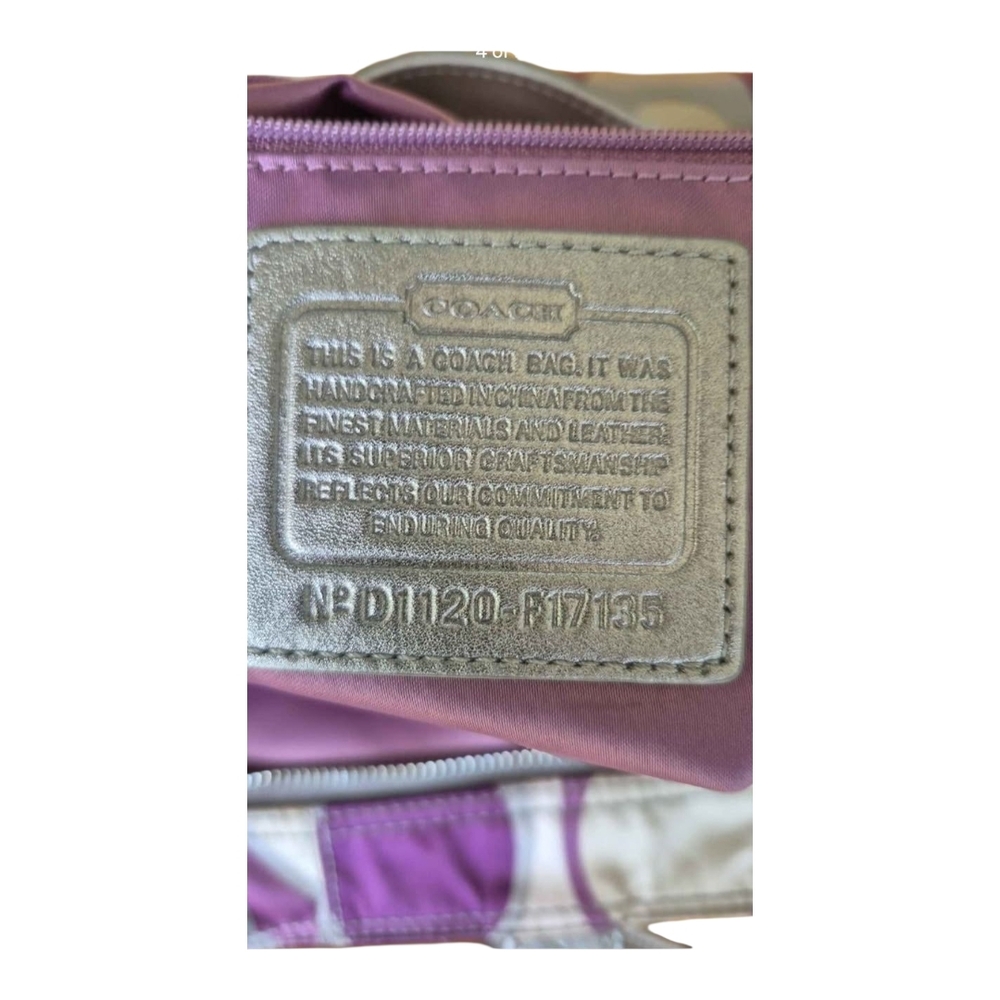 Coach Authentic Signature F17135 Soho Nylon Shoulderbag - Picture 2 of 8